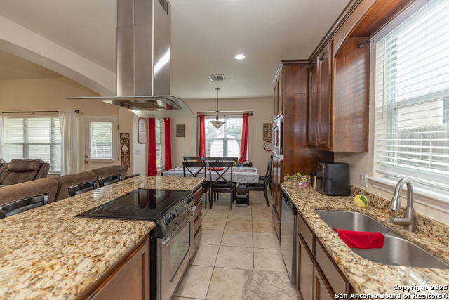 1026 Ave H, Poteet, Texas image 13