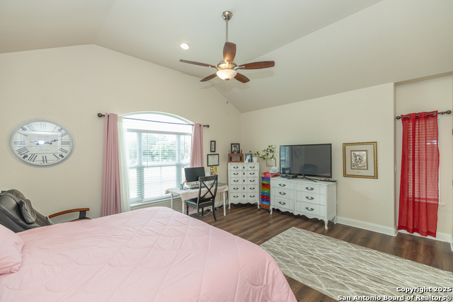 1026 Ave H, Poteet, Texas image 22