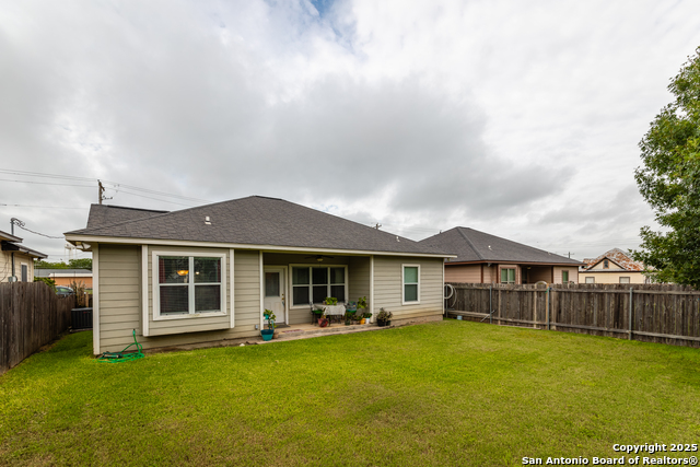 1026 Ave H, Poteet, Texas image 28