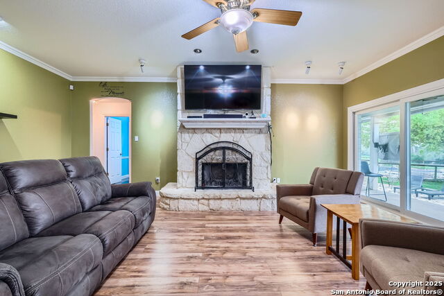 6125 Wegner, New Braunfels, Texas image 11