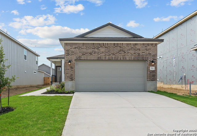 761 Whitman Street, New Braunfels, Texas image 1