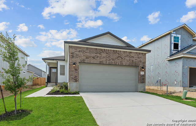 761 Whitman Street, New Braunfels, Texas image 2