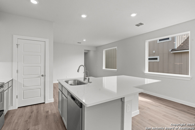 761 Whitman Street, New Braunfels, Texas image 8