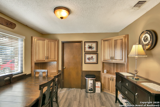 105 Wollschlaeger, Boerne, Texas image 11