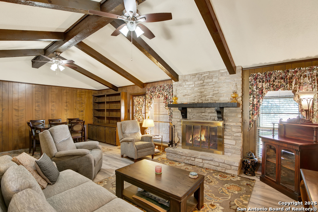 105 Wollschlaeger, Boerne, Texas image 13