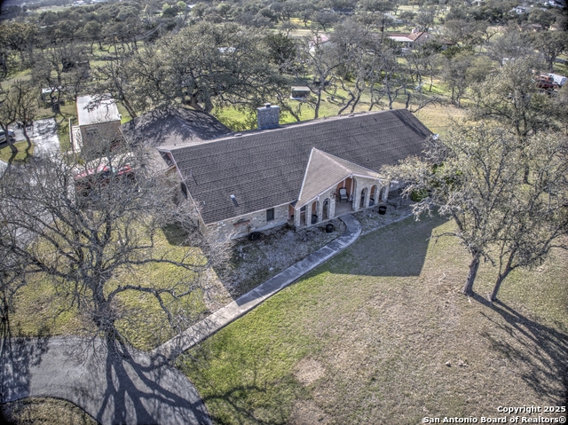 105 Wollschlaeger, Boerne, Texas image 2