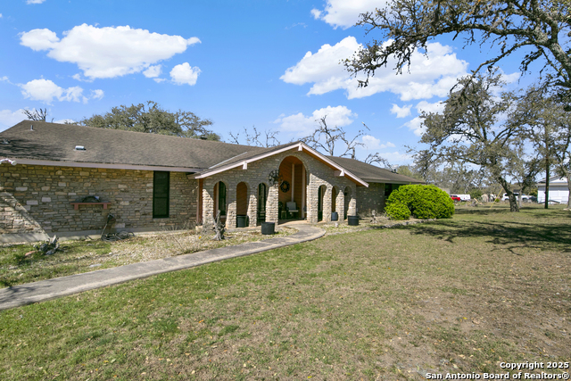 105 Wollschlaeger, Boerne, Texas image 31