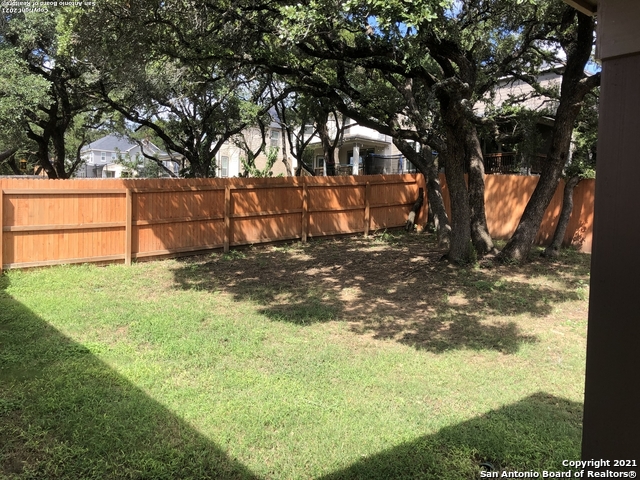 11225 Hill Top Bend, Helotes, Texas image 18