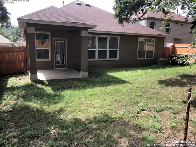 11225 Hill Top Bend, Helotes, Texas image 20