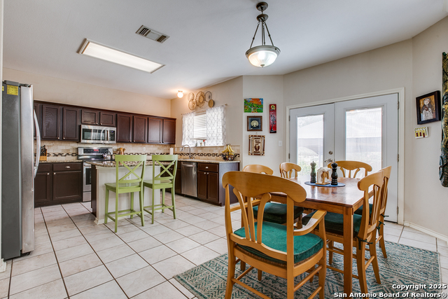 6306 Stable Farm, San Antonio, Texas image 11