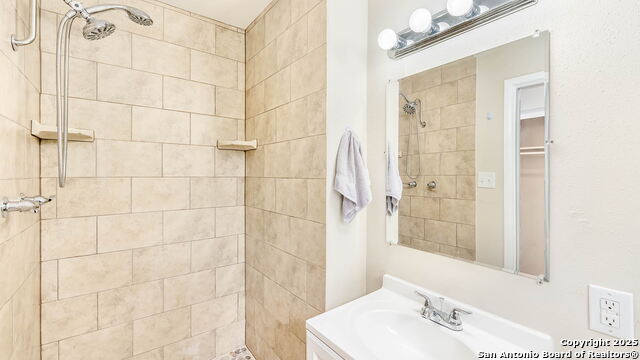 8019 Riata Ave, San Antonio, Texas image 14