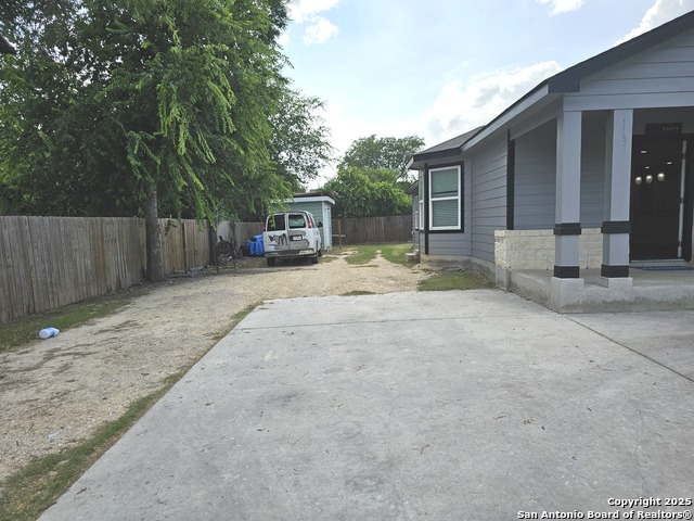 119 Dolores, San Antonio, Texas image 21