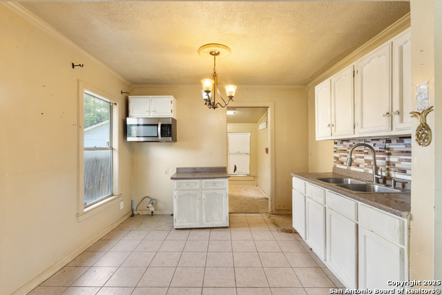 2911 Lombrano, San Antonio, Texas image 7