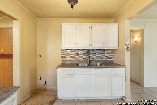 2911 Lombrano, San Antonio, Texas image 8