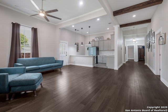 930 Hays, San Antonio, Texas image 3