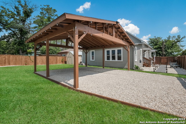 930 Hays, San Antonio, Texas image 30