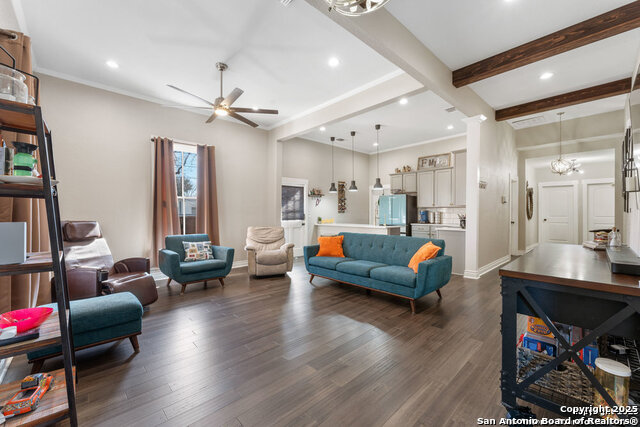 930 Hays, San Antonio, Texas image 4