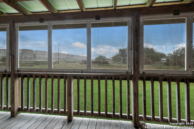 590 Gateway Cir, New Braunfels, Texas image 12