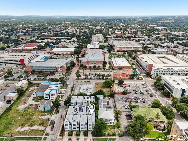 219 Laurel, San Antonio, Texas image 42