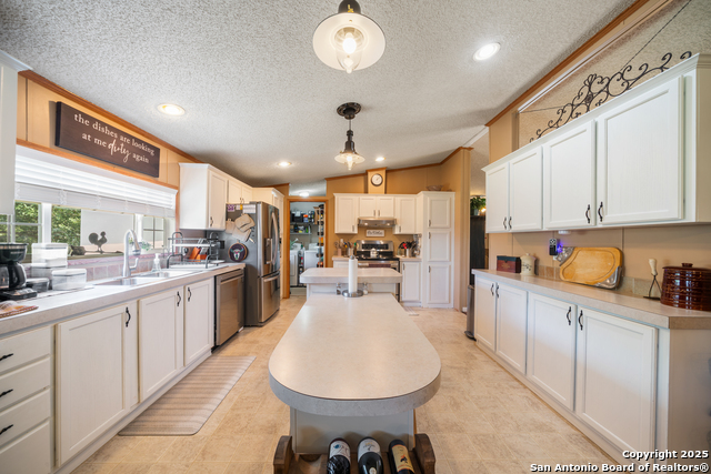 11738 Haven Estates, Adkins, Texas image 15