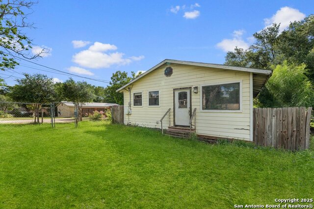 5220 Linda Jo, Adkins, Texas image 3