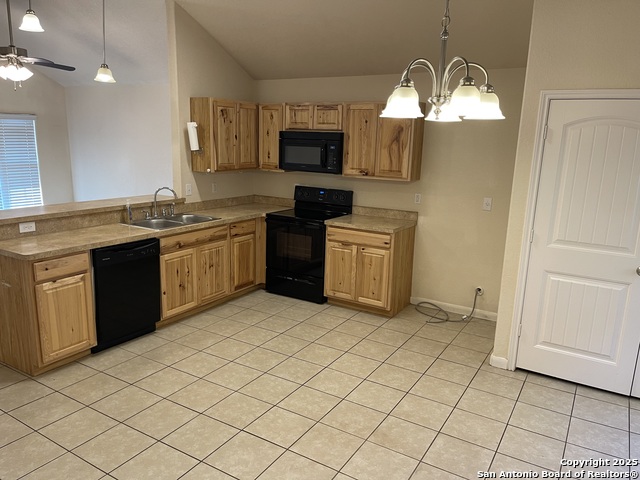 414 Stagecoach, Canyon Lake, Texas image 8