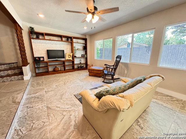 101 Dandelion Ln, Castle Hills, Texas image 12