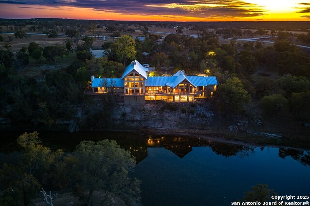 556 Cliff View Loop, Harper, Texas image 2