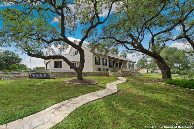 111 Oak Pointe, New Braunfels, Texas image 4