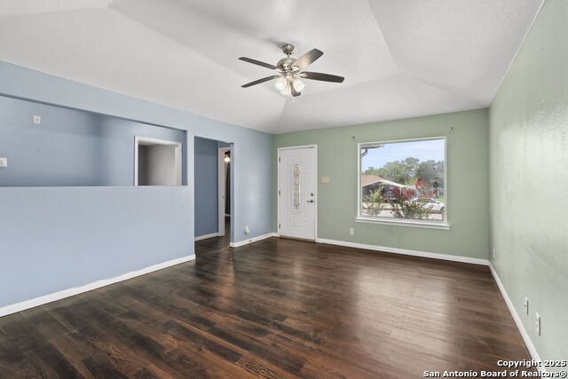 5927 Tree View, San Antonio, Texas image 7