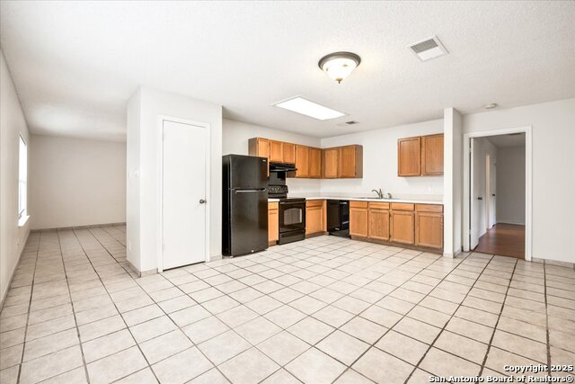 4822 Limestone Well, San Antonio, Texas image 7