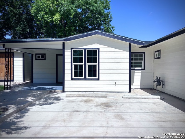 202 Dawnview, San Antonio, Texas image 18