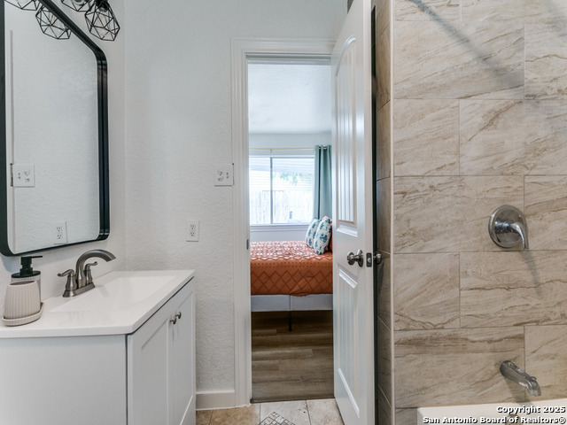 7338 Lansbury, San Antonio, Texas image 15