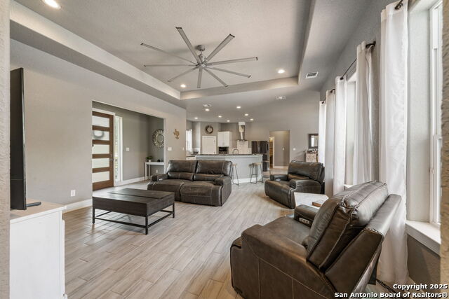 315 Log Cabin, Poteet, Texas image 14