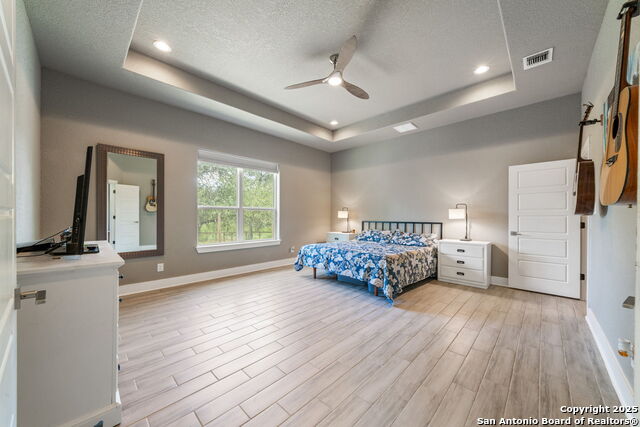 315 Log Cabin, Poteet, Texas image 23
