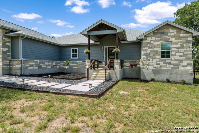 315 Log Cabin, Poteet, Texas image 8