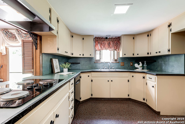 835 Fabulous, San Antonio, Texas image 11