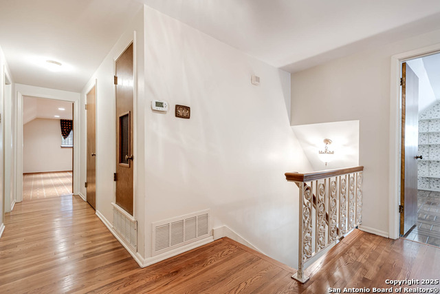 835 Fabulous, San Antonio, Texas image 16