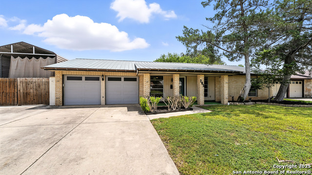 201 Meadow, Schertz, Texas image 1