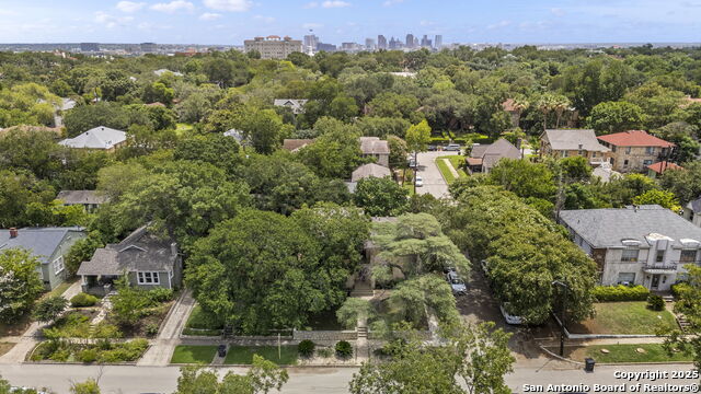 300 E Lullwood, San Antonio, Texas image 43