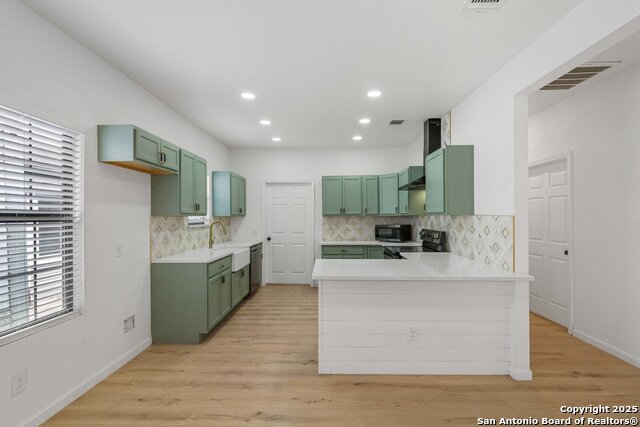 1407 W Mistletoe, San Antonio, Texas image 14