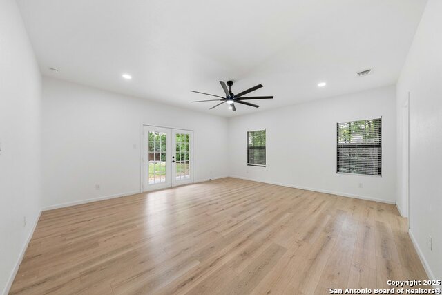 1407 W Mistletoe, San Antonio, Texas image 26