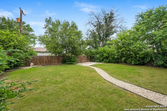 1407 W Mistletoe, San Antonio, Texas image 35