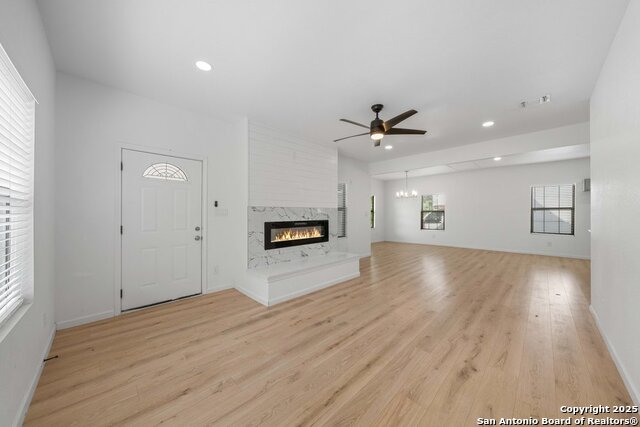 1407 W Mistletoe, San Antonio, Texas image 7