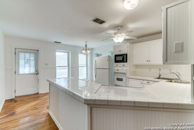 143 Platten Creek, Boerne, Texas image 11