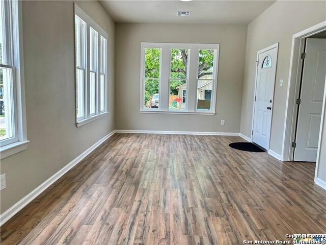 515 Mitchell Ave, Seguin, Texas image 9