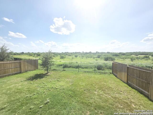 437 Middle Green, Floresville, Texas image 25