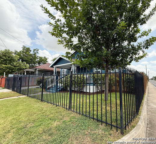 326 Connelly, San Antonio, Texas image 2