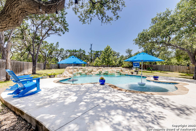 9010 Woodland Trace, Boerne, Texas image 33