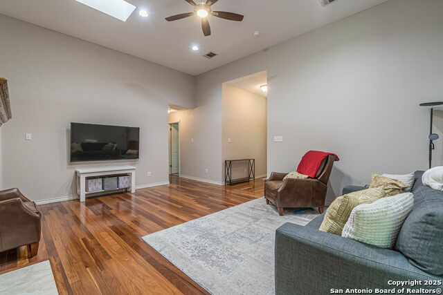 934 Lazy, New Braunfels, Texas image 12